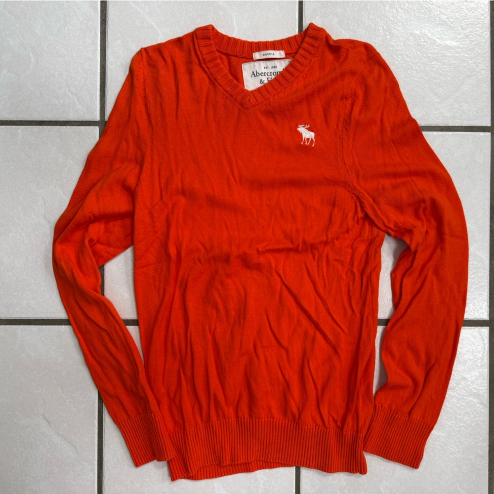 Abercrombie & Fitch Bright Orange Sweater size Medium